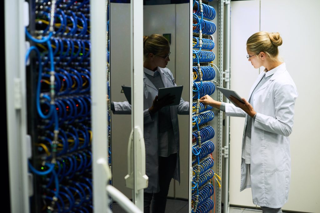 Data Center Efficiency with AI and IoT